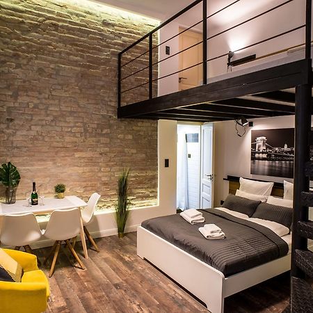 Very Stylish And Fresh Studio Home In The Center Budapest Eksteriør billede