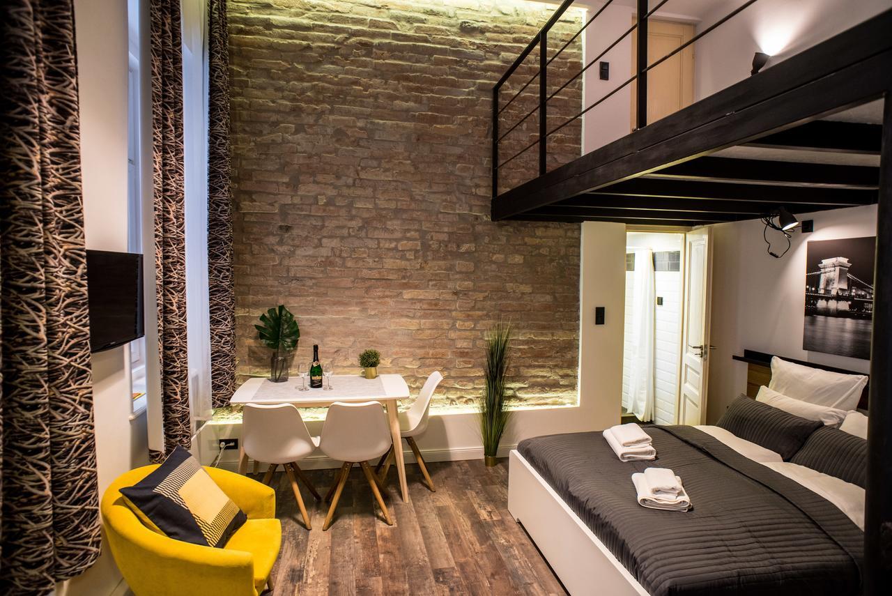 Very Stylish And Fresh Studio Home In The Center Budapest Eksteriør billede
